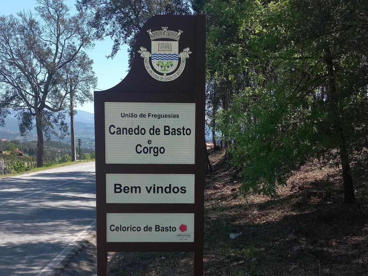 Cerdeirinhas De Basto "Piso Q 4" Daire Canedo de Basto Dış mekan fotoğraf