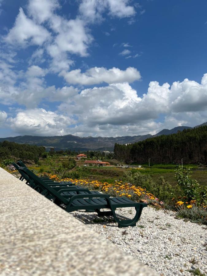 Cerdeirinhas De Basto "Piso Q 4" Daire Canedo de Basto Dış mekan fotoğraf